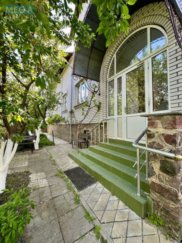 Продаж дома, 3 поверху, 575,90 кв.м, 6 кімнат, ділянка 16 соток, <a class="location-link" href="/kryukovshina/" title="Недвижимость Крюківщина">Крюківщина</a>, квіткова, 3 (изображение 3)
