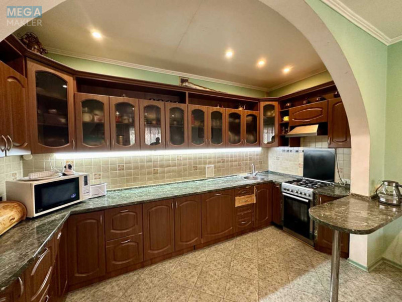 Продаж дома, 3 поверху, 575,90 кв.м, 6 кімнат, ділянка 16 соток, <a class="location-link" href="/kryukovshina/" title="Недвижимость Крюківщина">Крюківщина</a>, квіткова, 3 (изображение 11)