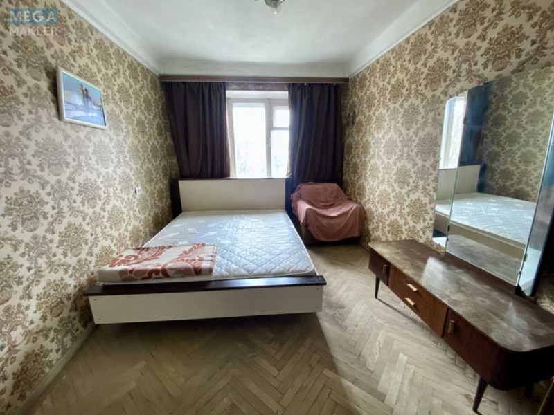 Продаж 2 кімнатної квартири (44/32/7), 4 пов. 9 пов. будинку, <a class="location-link" href="/kiev/" title="Недвижимость Київ">Київ</a>, <a class="location-link" href="/kiev/pecherskij/" title="Недвижимость Печерський район">Печерський р-н</a>, Лесі Українки бульв., 24Б (изображение 2)