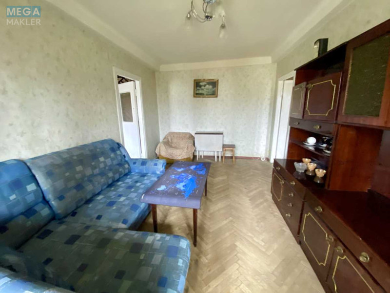 Продаж 2 кімнатної квартири (44/32/7), 4 пов. 9 пов. будинку, <a class="location-link" href="/kiev/" title="Недвижимость Київ">Київ</a>, <a class="location-link" href="/kiev/pecherskij/" title="Недвижимость Печерський район">Печерський р-н</a>, Лесі Українки бульв., 24Б (изображение 4)