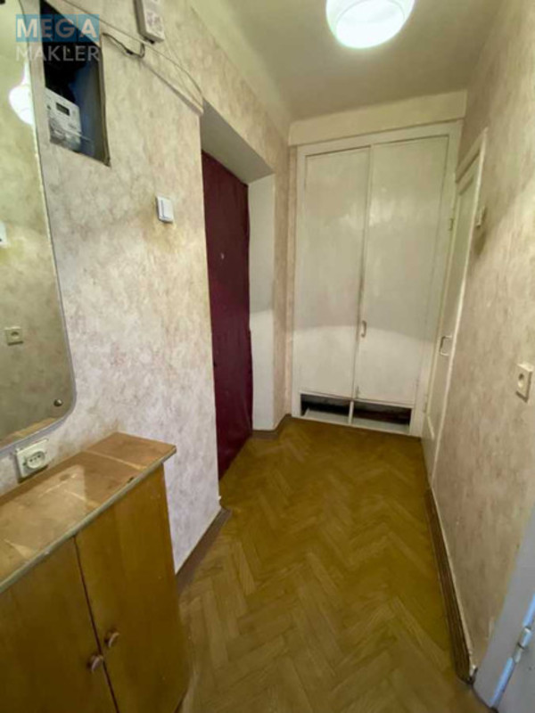 Продаж 2 кімнатної квартири (44/32/7), 4 пов. 9 пов. будинку, <a class="location-link" href="/kiev/" title="Недвижимость Київ">Київ</a>, <a class="location-link" href="/kiev/pecherskij/" title="Недвижимость Печерський район">Печерський р-н</a>, Лесі Українки бульв., 24Б (изображение 12)