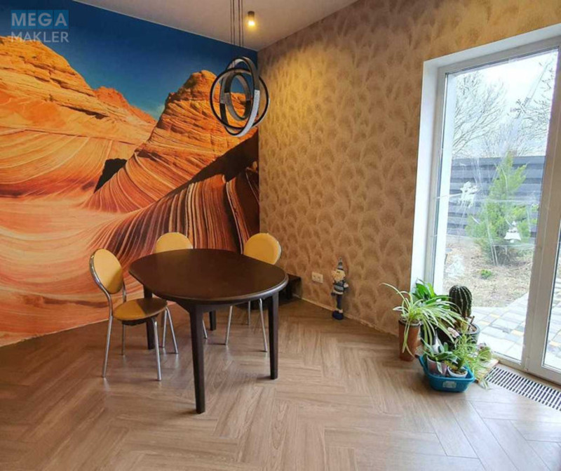 Продаж дома, 2 поверху, 149 кв.м, 5 кімнат, ділянка 2,80 сотки, <a class="location-link" href="/gatnoe/" title="Недвижимость Гатне">Гатне</a>, Юності, 18Б (изображение 3)