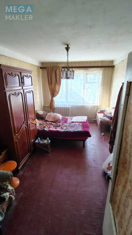 Продаж 2 кімнатної квартири (45/29/8), 5 пов. 5 пов. будинку, <a class="location-link" href="/kiev/" title="Недвижимость Київ">Київ</a>, <a class="location-link" href="/kiev/dneprovskij/" title="Недвижимость Дніпровський район">Дніпровський р-н</a>, Генерала Карбишева вул., 16 (изображение 2)