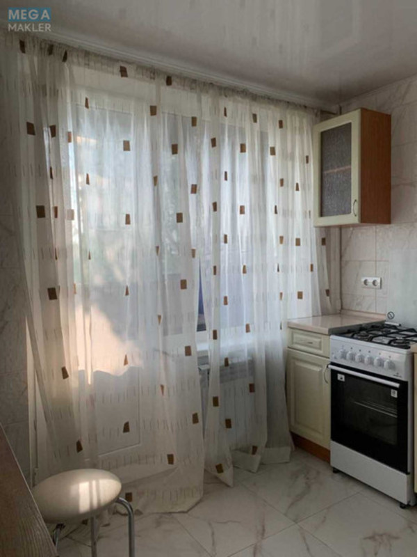 Оренда 1 кімнатної квартири, <a class="location-link" href="/kiev/" title="Недвижимость Київ">Київ</a>, <a class="location-link" href="/kiev/svyatoshinskij/" title="Недвижимость Святошинський район">Святошинський р-н</a>, Миколи Ушакова вул. (изображение 5)