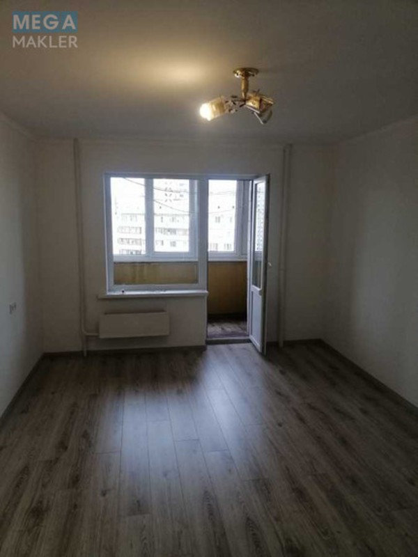 Продаж 1 кімнатної квартири (40/17/9), 10 пов. 10 пов. будинку, <a class="location-link" href="/kiev/" title="Недвижимость Київ">Київ</a>, <a class="location-link" href="/kiev/desnyanskij/" title="Недвижимость Деснянський район">Деснянський р-н</a>, Радунська вул., 38 (изображение 2)
