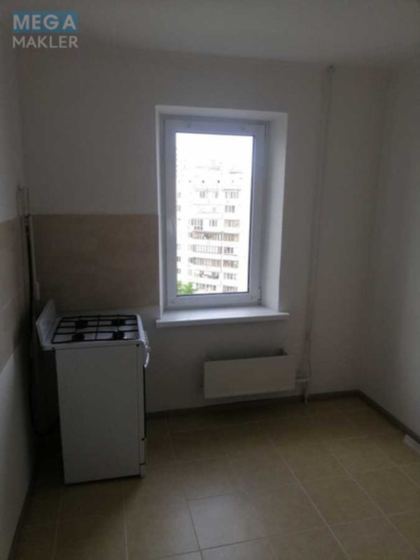 Продаж 1 кімнатної квартири (40/17/9), 10 пов. 10 пов. будинку, <a class="location-link" href="/kiev/" title="Недвижимость Київ">Київ</a>, <a class="location-link" href="/kiev/desnyanskij/" title="Недвижимость Деснянський район">Деснянський р-н</a>, Радунська вул., 38 (изображение 6)