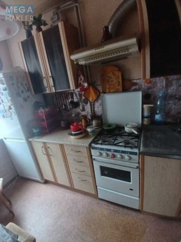 Продаж 3 кімнатної квартири (59/42/8), 4 пов. 9 пов. будинку, <a class="location-link" href="/kiev/" title="Недвижимость Київ">Київ</a>, <a class="location-link" href="/kiev/dneprovskij/" title="Недвижимость Дніпровський район">Дніпровський р-н</a>, Верховної Ради бульв., 19a (изображение 3)