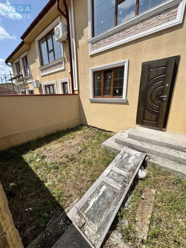 Продаж дома, 2&nbsp;поверху, 47,60&nbsp;кв.м, 2&nbsp;кімнати, ділянка 0,48&nbsp;соток, <a class="location-link" href="/petrovskoe-selo-kv-kievo-svyatoshinskij-rajon/" title="Недвижимость Петрівське">Петрівське</a>, Липська, 30В (изображение 2)