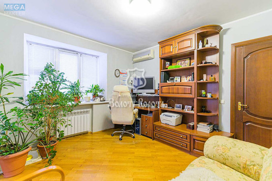 Продаж 3 кімнатної квартири (74/55/10), 11 пов. 14 пов. будинку, <a class="location-link" href="/kiev/" title="Недвижимость Київ">Київ</a>, <a class="location-link" href="/kiev/goloseevskij/" title="Недвижимость Голосіївський район">Голосіївський р-н</a>, Валерія Лобановського просп., 128 (изображение 10)