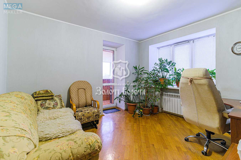 Продаж 3 кімнатної квартири (74/55/10), 11 пов. 14 пов. будинку, <a class="location-link" href="/kiev/" title="Недвижимость Київ">Київ</a>, <a class="location-link" href="/kiev/goloseevskij/" title="Недвижимость Голосіївський район">Голосіївський р-н</a>, Валерія Лобановського просп., 128 (изображение 12)
