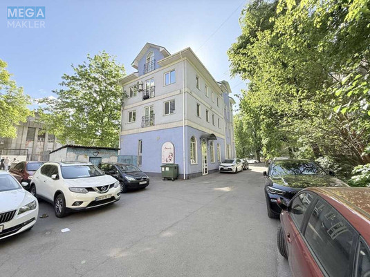 Продаж комерційної нерухомості, 686&nbsp;кв.м, под офис, <a class="location-link" href="/kiev/" title="Недвижимость Київ">Київ</a>, <a class="location-link" href="/kiev/pecherskij/" title="Недвижимость Печерський район">Печерський р-н</a>, Дружби Народів бульв., 26/1 (изображение 2)