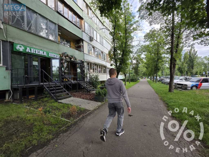 Продаж комерційної нерухомості, 24 кв.м, под магазин, <a class="location-link" href="/kiev/" title="Недвижимость Київ">Київ</a>, <a class="location-link" href="/kiev/dneprovskij/" title="Недвижимость Дніпровський район">Дніпровський р-н</a>, Ігоря Шамо бульв., 20 (изображение 4)