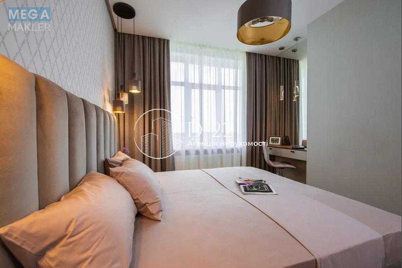 Оренда 3 кімнатної квартири, <a class="location-link" href="/kiev/" title="Недвижимость Київ">Київ</a>, <a class="location-link" href="/kiev/pecherskij/" title="Недвижимость Печерський район">Печерський р-н</a>, Андрія Верхогляда вулиця, 11 (изображение 4)