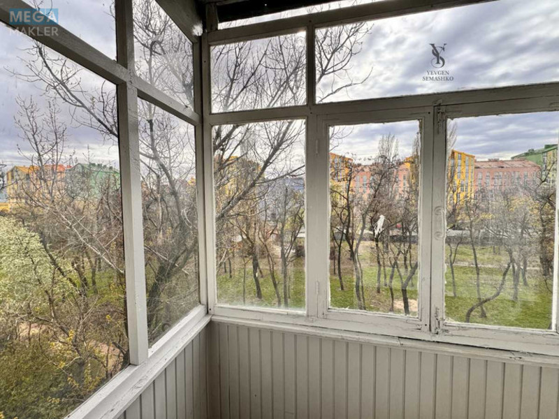 Продаж 2 кімнатної квартири (41/23/6), 4 пов. 5 пов. будинку, <a class="location-link" href="/kiev/" title="Недвижимость Київ">Київ</a>, <a class="location-link" href="/kiev/dneprovskij/" title="Недвижимость Дніпровський район">Дніпровський р-н</a>, Каунаська вул., 6/1 (изображение 11)