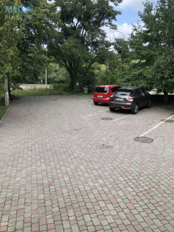 Продаж комерційної нерухомості, 340 кв.м, под магазин, <a class="location-link" href="/kiev/" title="Недвижимость Київ">Київ</a>, <a class="location-link" href="/kiev/shevchenkovskij/" title="Недвижимость Шевченківський район">Шевченківський р-н</a>, Лукьяновская ул., 1 (изображение 4)