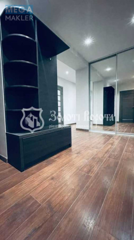 Продаж 3 кімнатної квартири (125/40/65), 2 пов. 16 пов. будинку, <a class="location-link" href="/kiev/" title="Недвижимость Київ">Київ</a>, <a class="location-link" href="/kiev/solomenskij/" title="Недвижимость Солом'янський район">Солом'янський р-н</a>, Тополева вул., 4/8 (изображение 14)