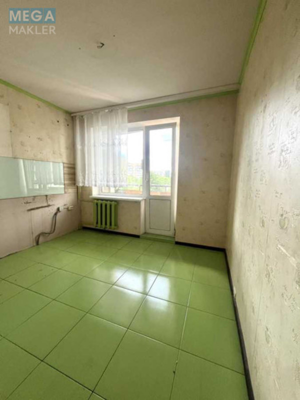 Продаж 1 кімнатної квартири (34/16,1/7,5), 4 пов. 16 пов. будинку, <a class="location-link" href="/kiev/" title="Недвижимость Київ">Київ</a>, <a class="location-link" href="/kiev/svyatoshinskij/" title="Недвижимость Святошинський район">Святошинський р-н</a>, Академика Королева просп., 12і (изображение 3)