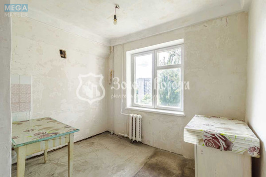 Продаж 1 кімнатної квартири (31/16/7), 7 пов. 9 пов. будинку, <a class="location-link" href="/kiev/" title="Недвижимость Київ">Київ</a>, <a class="location-link" href="/kiev/podolskij/" title="Недвижимость Подільський район">Подільський р-н</a>, Світлицького вул., 24 (изображение 5)
