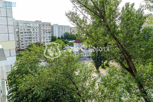 Продаж 1 кімнатної квартири (31/16/7), 7 пов. 9 пов. будинку, <a class="location-link" href="/kiev/" title="Недвижимость Київ">Київ</a>, <a class="location-link" href="/kiev/podolskij/" title="Недвижимость Подільський район">Подільський р-н</a>, Світлицького вул., 24 (изображение 16)