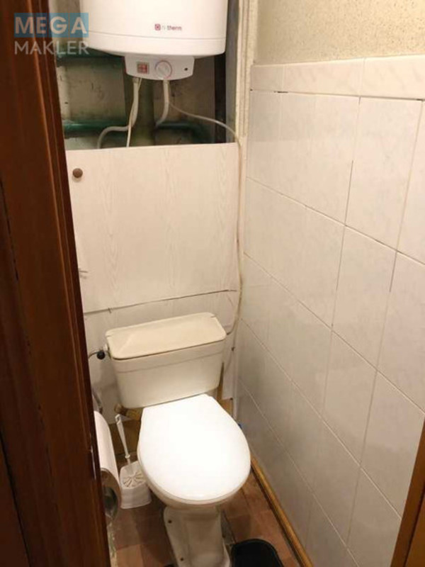 Оренда 1 кімнатної квартири, <a class="location-link" href="/kiev/" title="Недвижимость Київ">Київ</a>, <a class="location-link" href="/kiev/svyatoshinskij/" title="Недвижимость Святошинський район">Святошинський р-н</a>, Академика Булаховского ул., 22 (изображение 8)
