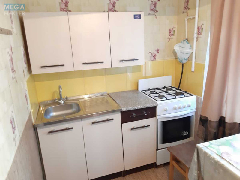 Оренда 2 кімнатної квартири, <a class="location-link" href="/kiev/" title="Недвижимость Київ">Київ</a>, <a class="location-link" href="/kiev/shevchenkovskij/" title="Недвижимость Шевченківський район">Шевченківський р-н</a>, Стеценко ул., 13 (изображение 3)