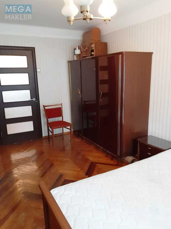 Оренда 2 кімнатної квартири, <a class="location-link" href="/kiev/" title="Недвижимость Київ">Київ</a>, <a class="location-link" href="/kiev/shevchenkovskij/" title="Недвижимость Шевченківський район">Шевченківський р-н</a>, Стеценко ул., 13 (изображение 9)