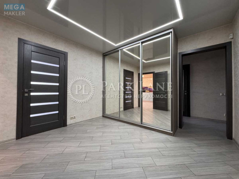 Продаж 3 кімнатної квартири (96/48/18), 11 пов. 25 пов. будинку, <a class="location-link" href="/kiev/" title="Недвижимость Київ">Київ</a>, <a class="location-link" href="/kiev/goloseevskij/" title="Недвижимость Голосіївський район">Голосіївський р-н</a>, Ясиноватский пер., 11 (изображение 9)