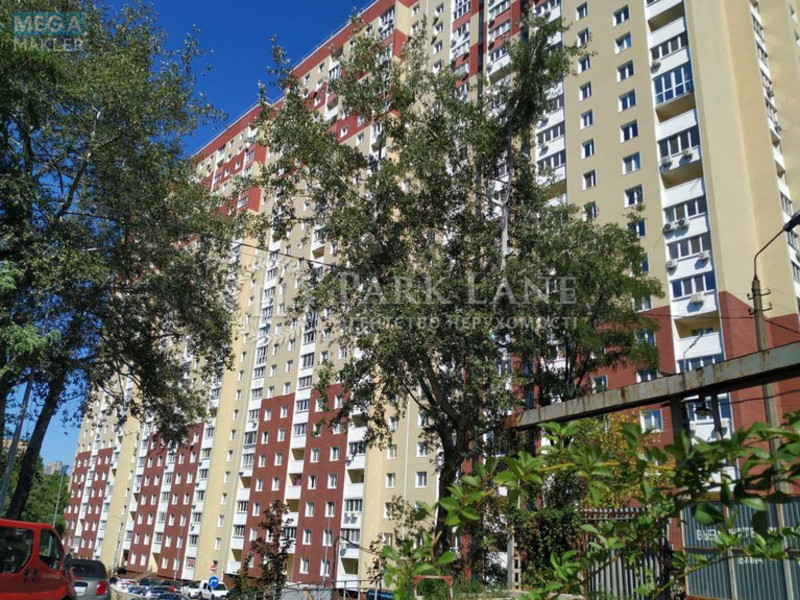 Продаж 3 кімнатної квартири (96/48/18), 11 пов. 25 пов. будинку, <a class="location-link" href="/kiev/" title="Недвижимость Київ">Київ</a>, <a class="location-link" href="/kiev/goloseevskij/" title="Недвижимость Голосіївський район">Голосіївський р-н</a>, Ясиноватский пер., 11 (изображение 13)