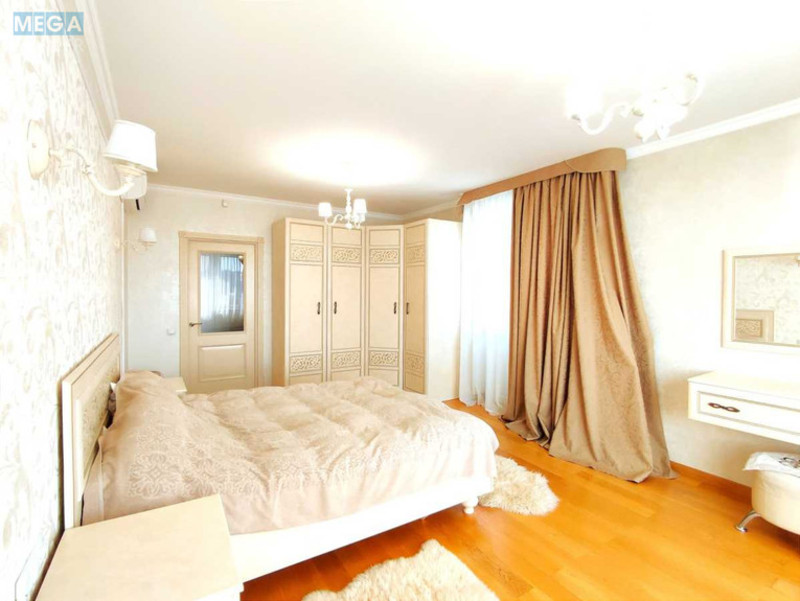 Оренда 3 кімнатної квартири, <a class="location-link" href="/kiev/" title="Недвижимость Київ">Київ</a>, <a class="location-link" href="/kiev/solomenskij/" title="Недвижимость Солом'янський район">Солом'янський р-н</a>, Николая Голего ул., 7в (изображение 9)
