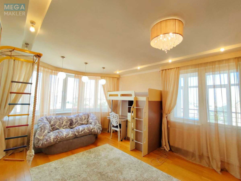 Оренда 3 кімнатної квартири, <a class="location-link" href="/kiev/" title="Недвижимость Київ">Київ</a>, <a class="location-link" href="/kiev/solomenskij/" title="Недвижимость Солом'янський район">Солом'янський р-н</a>, Николая Голего ул., 7в (изображение 17)
