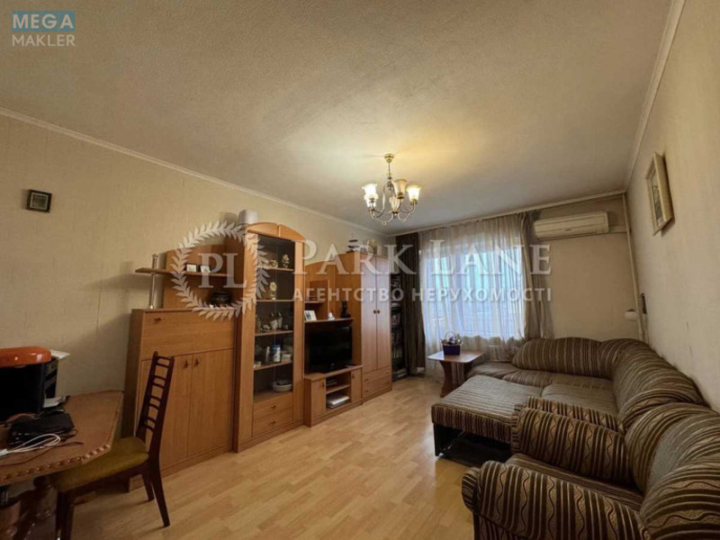 Продаж 2 кімнатної квартири (53/29/8), 8 пов. 8 пов. будинку, <a class="location-link" href="/kiev/" title="Недвижимость Київ">Київ</a>, <a class="location-link" href="/kiev/obolonskij/" title="Недвижимость Оболонський район">Оболонський р-н</a>, Йорданська вул., 17 (изображение 4)