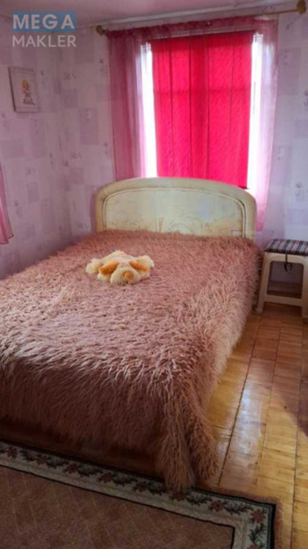 Продаж дома, 2 поверху, 57 кв.м, 3 кімнати, ділянка 5 соток, <a class="location-link" href="/kiev/" title="Недвижимость Київ">Київ</a>, <a class="location-link" href="/kiev/obolonskij/" title="Недвижимость Оболонський район">Оболонський р-н</a>, Богатырская ул. (изображение 6)