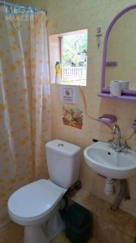 Продаж дома, 2 поверху, 57 кв.м, 3 кімнати, ділянка 5 соток, <a class="location-link" href="/kiev/" title="Недвижимость Київ">Київ</a>, <a class="location-link" href="/kiev/obolonskij/" title="Недвижимость Оболонський район">Оболонський р-н</a>, Богатырская ул. (изображение 16)