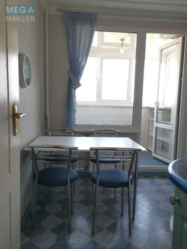 Оренда 2 кімнатної квартири, <a class="location-link" href="/kiev/" title="Недвижимость Київ">Київ</a>, <a class="location-link" href="/kiev/dneprovskij/" title="Недвижимость Дніпровський район">Дніпровський р-н</a>, Генерала Жмаченко ул., 12 (изображение 4)