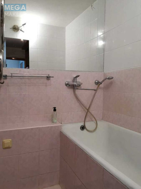 Оренда 2 кімнатної квартири, <a class="location-link" href="/kiev/" title="Недвижимость Київ">Київ</a>, <a class="location-link" href="/kiev/dneprovskij/" title="Недвижимость Дніпровський район">Дніпровський р-н</a>, Генерала Жмаченко ул., 12 (изображение 17)