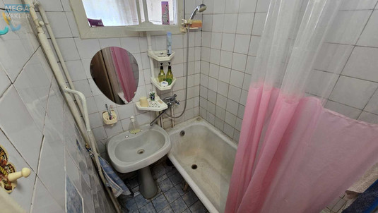 Оренда 1 кімнатної квартири, <a class="location-link" href="/kiev/" title="Недвижимость Київ">Київ</a>, <a class="location-link" href="/kiev/goloseevskij/" title="Недвижимость Голосіївський район">Голосіївський р-н</a>, Пироговский шлях ул., 44а (изображение 5)