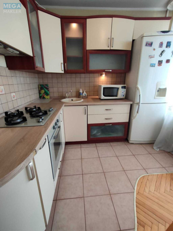 Оренда 3 кімнатної квартири, <a class="location-link" href="/kiev/" title="Недвижимость Київ">Київ</a>, <a class="location-link" href="/kiev/svyatoshinskij/" title="Недвижимость Святошинський район">Святошинський р-н</a>, Леся Курбаса просп., 5Б (изображение 2)