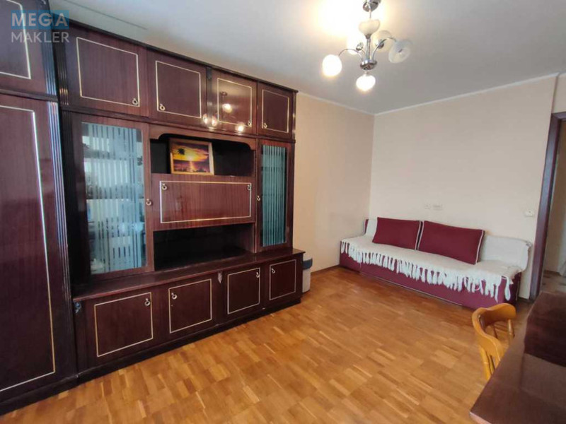 Оренда 3 кімнатної квартири, <a class="location-link" href="/kiev/" title="Недвижимость Київ">Київ</a>, <a class="location-link" href="/kiev/svyatoshinskij/" title="Недвижимость Святошинський район">Святошинський р-н</a>, Леся Курбаса просп., 5Б (изображение 8)
