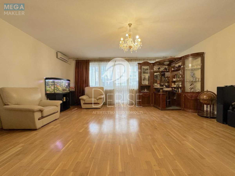 Продаж 4 кімнатної квартири (190/120/50), 7 пов. 8 пов. будинку, <a class="location-link" href="/kiev/" title="Недвижимость Київ">Київ</a>, <a class="location-link" href="/kiev/pecherskij/" title="Недвижимость Печерський район">Печерський р-н</a>, Василия Тютюнника ул., 40 (изображение 12)