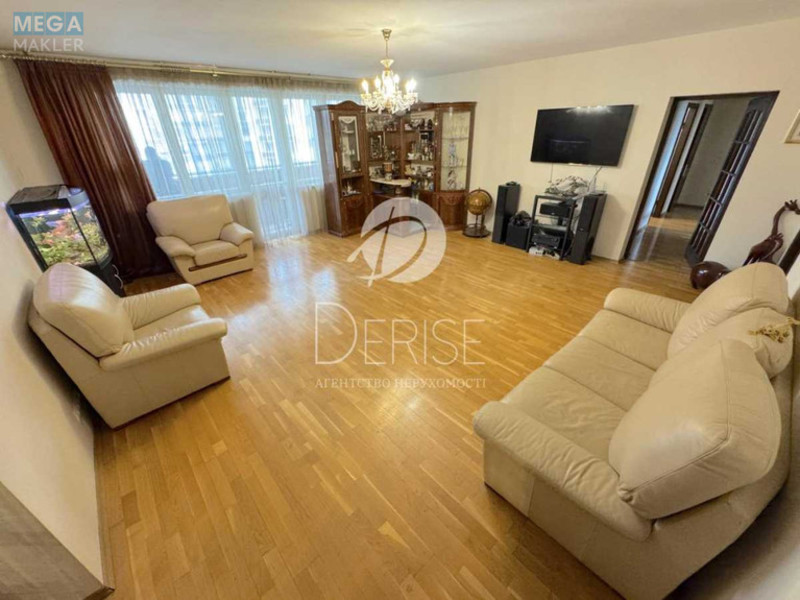 Продаж 4 кімнатної квартири (190/120/50), 7 пов. 8 пов. будинку, <a class="location-link" href="/kiev/" title="Недвижимость Київ">Київ</a>, <a class="location-link" href="/kiev/pecherskij/" title="Недвижимость Печерський район">Печерський р-н</a>, Василия Тютюнника ул., 40 (изображение 14)