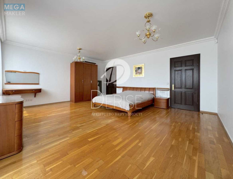 Продаж 4 кімнатної квартири (190/120/50), 7 пов. 8 пов. будинку, <a class="location-link" href="/kiev/" title="Недвижимость Київ">Київ</a>, <a class="location-link" href="/kiev/pecherskij/" title="Недвижимость Печерський район">Печерський р-н</a>, Василия Тютюнника ул., 40 (изображение 16)