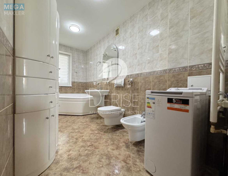 Продаж 4 кімнатної квартири (190/120/50), 7 пов. 8 пов. будинку, <a class="location-link" href="/kiev/" title="Недвижимость Київ">Київ</a>, <a class="location-link" href="/kiev/pecherskij/" title="Недвижимость Печерський район">Печерський р-н</a>, Василия Тютюнника ул., 40 (изображение 21)