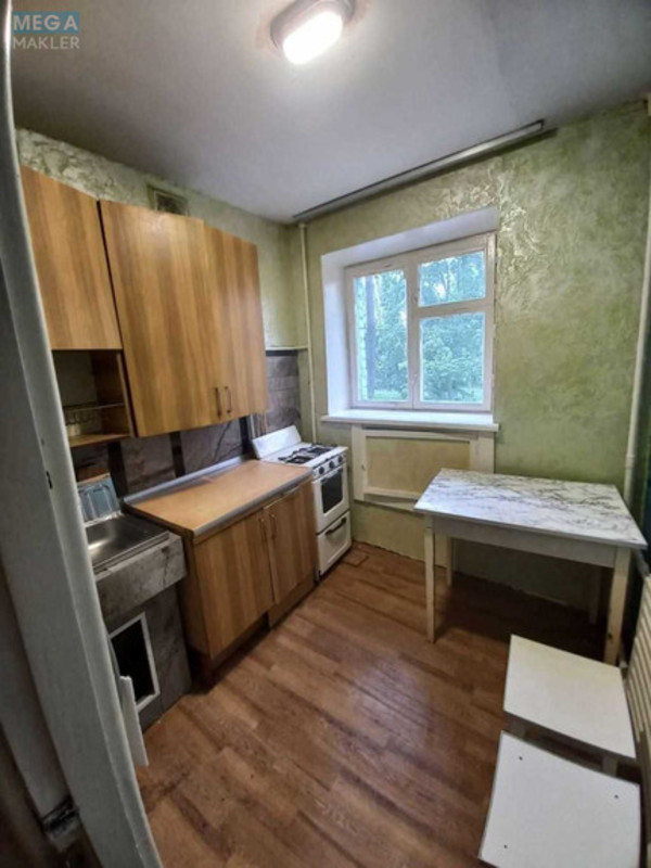 Продаж 1 кімнатної квартири (32,9/18/4,7), 2 пов. 5 пов. будинку, <a class="location-link" href="/brovary/" title="Недвижимость Бровари">Бровари</a>, Набережна (изображение 2)