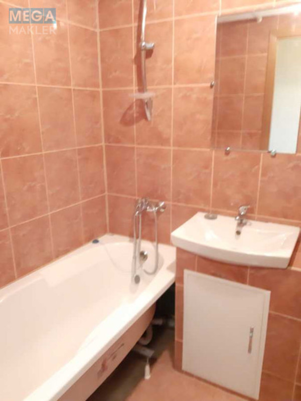 Оренда 1 кімнатної квартири, <a class="location-link" href="/kiev/" title="Недвижимость Київ">Київ</a>, <a class="location-link" href="/kiev/obolonskij/" title="Недвижимость Оболонський район">Оболонський р-н</a>, Богатырская ул., 2 (изображение 19)