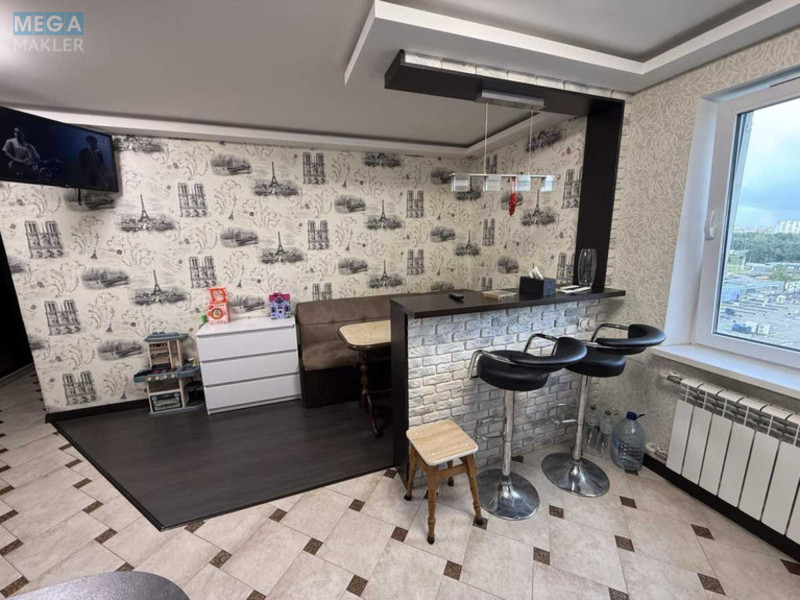 Оренда 2 кімнатної квартири, <a class="location-link" href="/kiev/" title="Недвижимость Київ">Київ</a>, <a class="location-link" href="/kiev/dneprovskij/" title="Недвижимость Дніпровський район">Дніпровський р-н</a>, Братиславская ул., 13 (изображение 4)