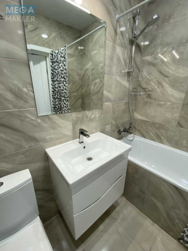 Оренда 1 кімнатної квартири, <a class="location-link" href="/kiev/" title="Недвижимость Київ">Київ</a>, <a class="location-link" href="/kiev/obolonskij/" title="Недвижимость Оболонський район">Оболонський р-н</a>, Гулака Николая ул., 4 (изображение 17)