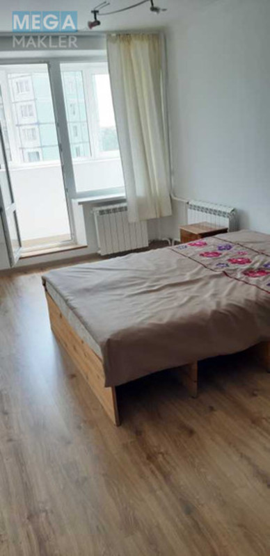 Оренда 3 кімнатної квартири, <a class="location-link" href="/kiev/" title="Недвижимость Київ">Київ</a>, <a class="location-link" href="/kiev/dneprovskij/" title="Недвижимость Дніпровський район">Дніпровський р-н</a>, Генерала Жмаченко ул., 4 (изображение 9)