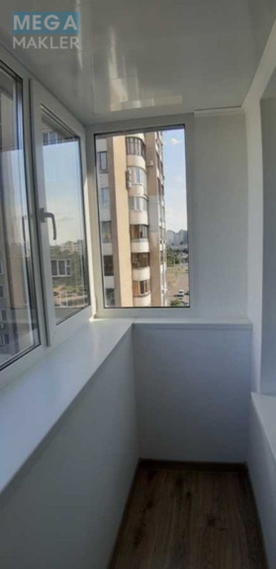 Оренда 3 кімнатної квартири, <a class="location-link" href="/kiev/" title="Недвижимость Київ">Київ</a>, <a class="location-link" href="/kiev/dneprovskij/" title="Недвижимость Дніпровський район">Дніпровський р-н</a>, Генерала Жмаченко ул., 4 (изображение 12)