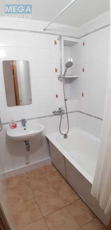 Оренда 3 кімнатної квартири, <a class="location-link" href="/kiev/" title="Недвижимость Київ">Київ</a>, <a class="location-link" href="/kiev/dneprovskij/" title="Недвижимость Дніпровський район">Дніпровський р-н</a>, Генерала Жмаченко ул., 4 (изображение 14)