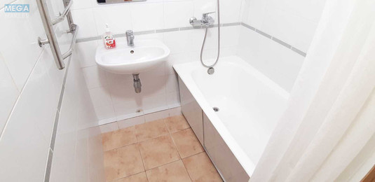 Оренда 3 кімнатної квартири, <a class="location-link" href="/kiev/" title="Недвижимость Київ">Київ</a>, <a class="location-link" href="/kiev/dneprovskij/" title="Недвижимость Дніпровський район">Дніпровський р-н</a>, Генерала Жмаченко ул., 4 (изображение 15)